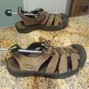 Keen Men Shoe Newport H2 Size 11M Brown Athletic Sport Sandal Hiking Walking